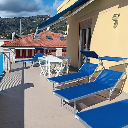 Apartment The Sailing Ship - Attico Con Grande Terrazzo *